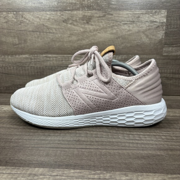 New Balance Fresh Foam Cruz v2 Pink Womens US Size 9 EUR 40.5 WCRUZKC2 Sneakers - Picture 3 of 9